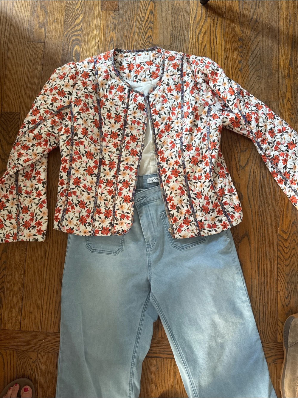 Fate Floral Quilted Blazer in White and Red